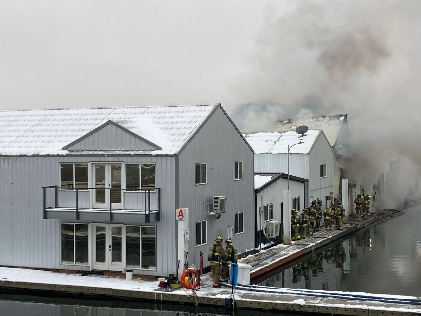 Clover Island fire 3
